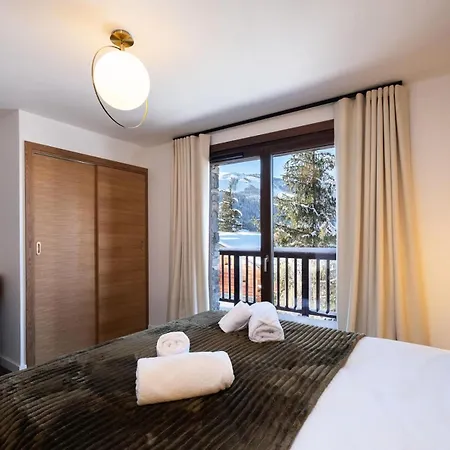 Labby - 4 Pieces Pour 8 Personnes 554 * Courchevel